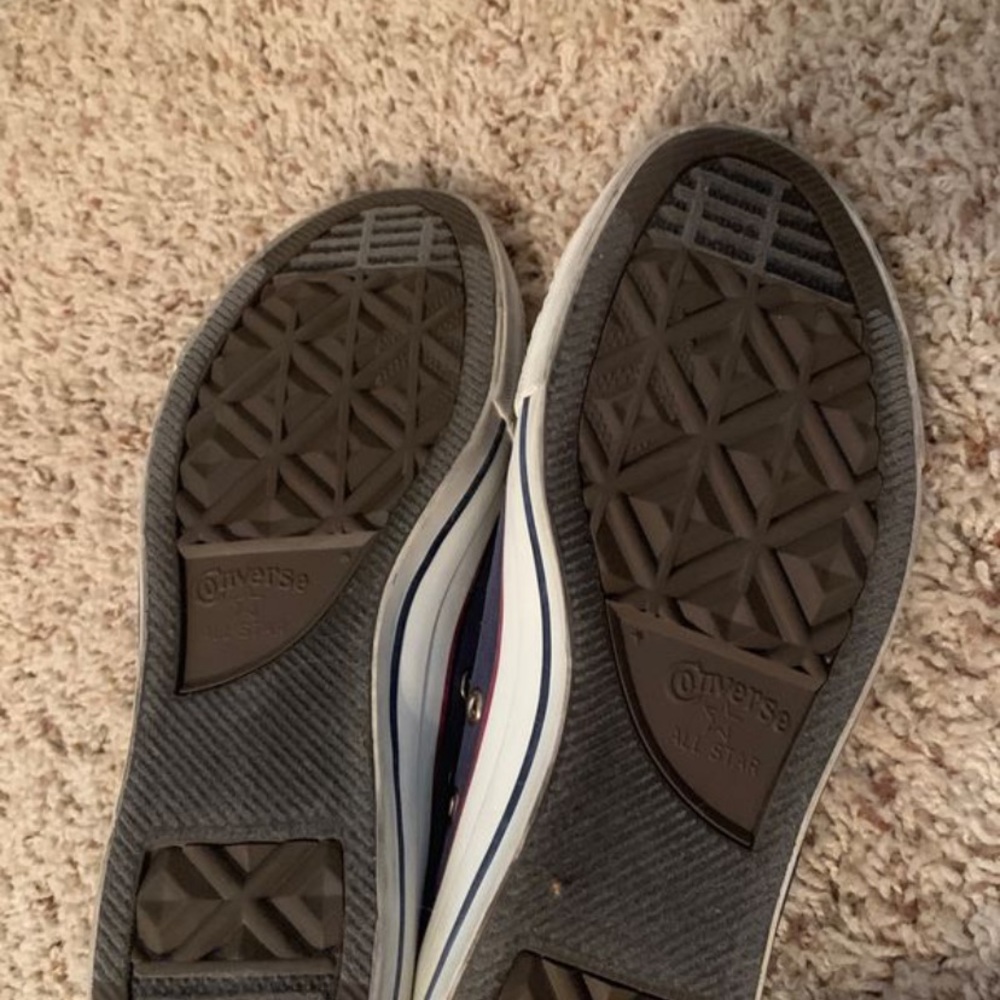 Converse - Picture 3 of 3